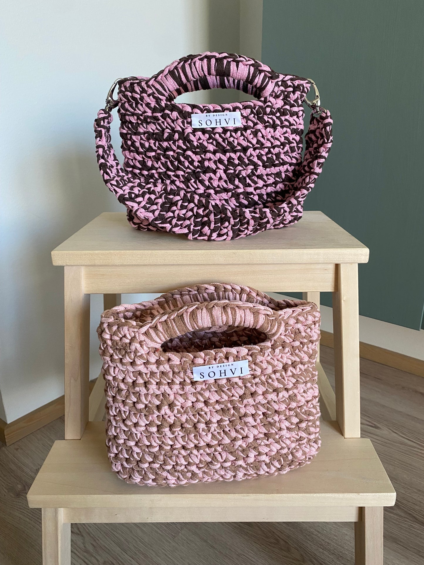 SOHVI-bag olkahihnalla - hietaroosa x vaaleanruskea