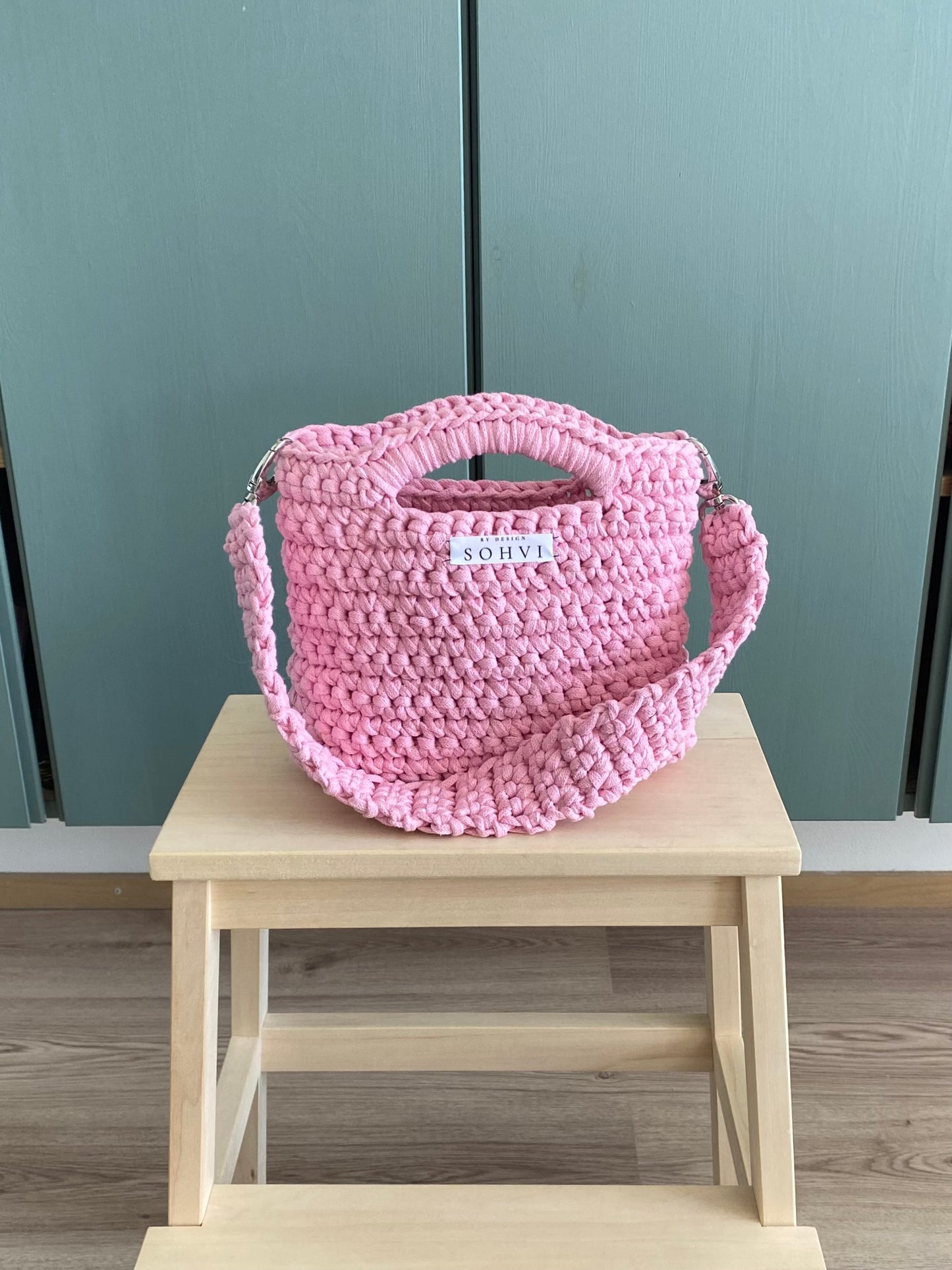 SOHVI-bag lyhyellä olkahihnalla / Yksivärinen (tilaustyö)